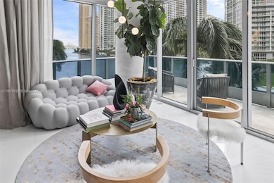 200 Biscayne Boulevard Way unit 309, Miami, FL 33131 - photo 5
