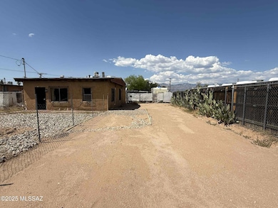 5709 E 26th St, Tucson, AZ 85711 - photo 2