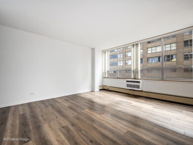 Granville Beach Condominiums unit 1610, Chicago, IL 60660 - photo 6