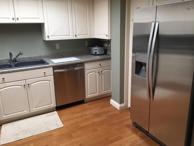 kitchen with refrig