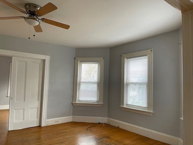 48 Hodges Ave unit 2nd, Taunton, MA 02780 - photo 2