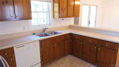 Another view of kitchen