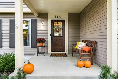 644 Tall Oaks Dr, Columbus, OH 43230 - photo 7