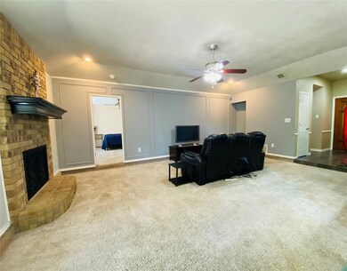1305 Mossburg Dr, Bedford, TX 76022 - photo 4
