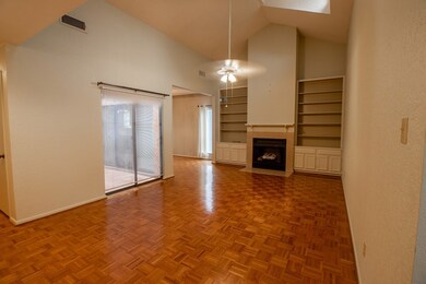 1127 Lois St, Kerrville, TX 78028 - photo 4