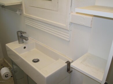 1152 Wycoff Ave, Jacksonville, FL 32205 - photo 7