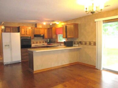 259 Lou Ellen Dr, Manchester, TN 37355 - photo 5