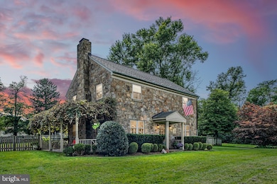 8436 Emerald Ln, Marshall, VA 20115 - photo 2