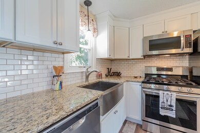 24 W Hill Rd, Springfield, MA 01109 - photo 7