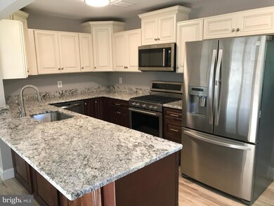 338 Cedar Ln, Mount Laurel, NJ 08054 - photo 2