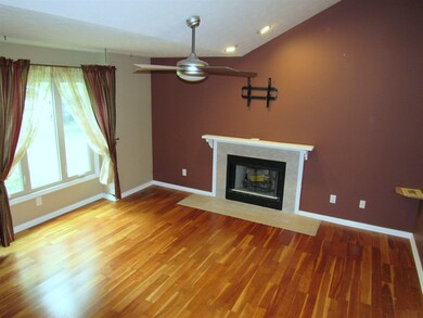 812 W Rosewood Dr, Bloomington, IN 47404 - photo 2