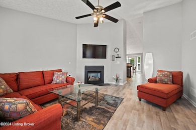 6833 Arbor Manor Way, Louisville, KY 40228 - photo 3