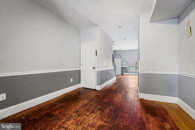 1806 E Lafayette Ave, Baltimore, MD 21213 - photo 4