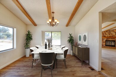 03 - Dining (virtual)