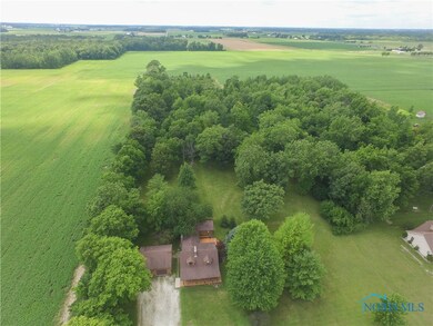 19505 Fostoria Rd, Pemberville, OH 43450 - photo 3