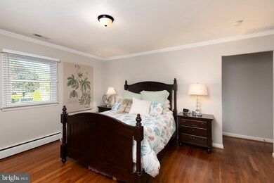 184 Falcon Dr, Pasadena, MD 21122 - photo 7