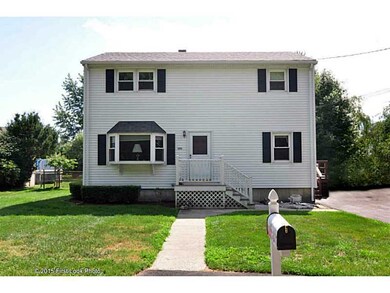 255 Forest Ave, Middletown, RI 02842 - photo 2