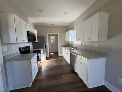 2 Heyward Ave, Honea Path, SC 29654 - photo 5