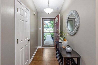 10131 Touchstone Dr, Fishers, IN 46038 - photo 4