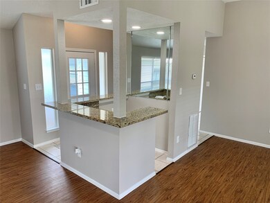 602 W Castle Harbour Dr, Friendswood, TX 77546 - photo 5