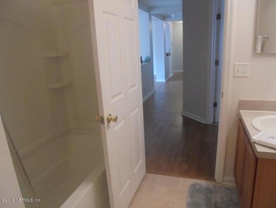 11571 Pleasant Creek Dr, Jacksonville, FL 32218 - photo 4