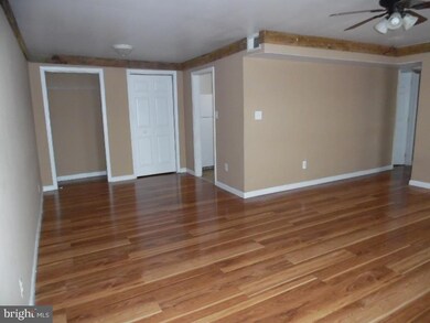 1416 N Shenandoah Ave unit 3, Front Royal, VA 22630 - photo 5