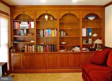 705 Brandon Green Dr, Silver Spring, MD 20904 - photo 7