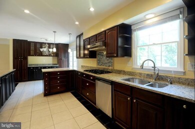 8612 Fort Hunt Rd, Alexandria, VA 22308 - photo 5