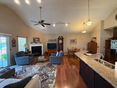 1356 N Sandy Creek Cir unit 1, Nixa, MO 65714 - photo 7