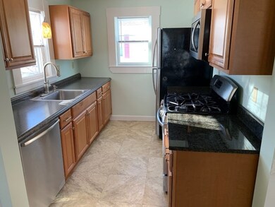 31 Arlington St unit 1, Franklin, MA 02038 - photo 2