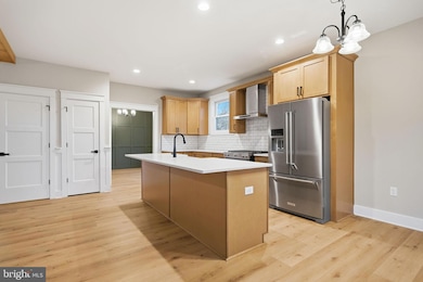 1023 Putnam St, Harpers Ferry, WV 25425 - photo 7