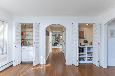 Family Room (1)