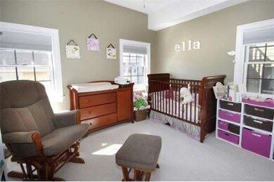 591 E 2nd St unit 2, Boston, MA 02127 - photo 6