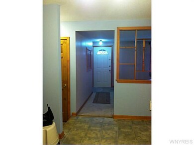 Living Room Entrance Way