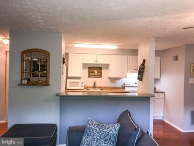 19629 Gunners Branch Rd, Germantown, MD 20876 - photo 7