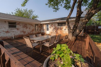 606 W Sycamore St, Celina, TX 75009 - photo 2