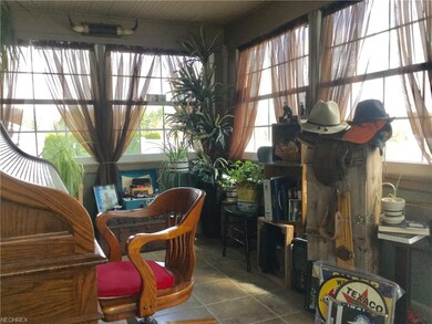 Sun porch/office