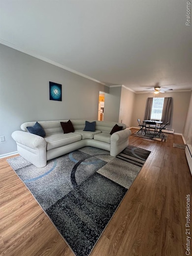 2817 W 13 Mile Rd unit 1, Royal Oak, MI 48073 - photo 2