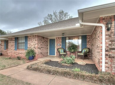 1020 NE 20th St, Moore, OK 73160 - photo 2
