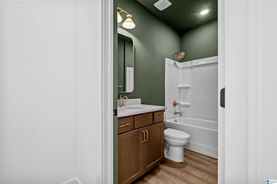 6079 Richmond Dr, Bessemer, AL 35023 - photo 7