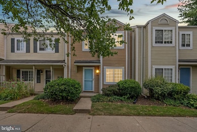 11428 Ledbury Way, Germantown, MD 20876 - photo 3