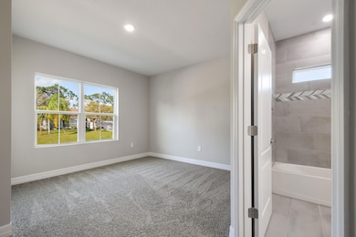 840 Salina St SE - 16