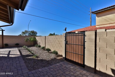 6221 E Greenway St unit 2, Mesa, AZ 85205 - photo 4