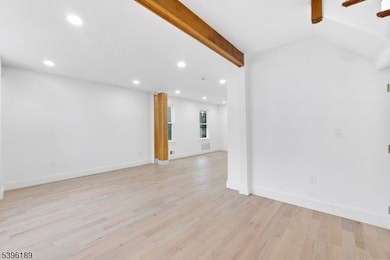 31 Cummings St, Irvington, NJ 07111 - photo 6