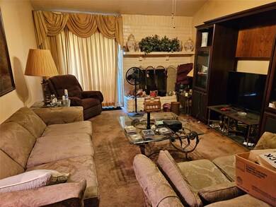 16815 Blackhawk Blvd, Friendswood, TX 77546 - photo 4