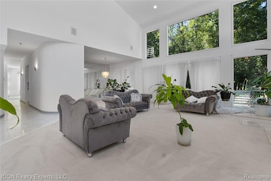 5727 Royal Wood, West Bloomfield, MI 48322 - photo 7