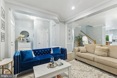 2470 Battery Hill Cir, Woodbridge, VA 22191 - photo 4