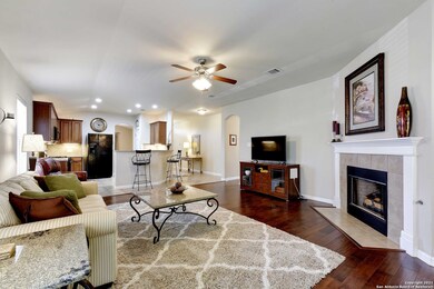 25610 Coral Vine, San Antonio, TX 78261 - photo 5