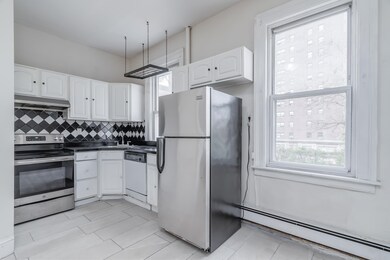37 Pamrapo Ave unit 2, Jersey City, NJ 07305 - photo 2