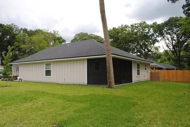 1281 Murray Dr, Jacksonville, FL 32205 - photo 3